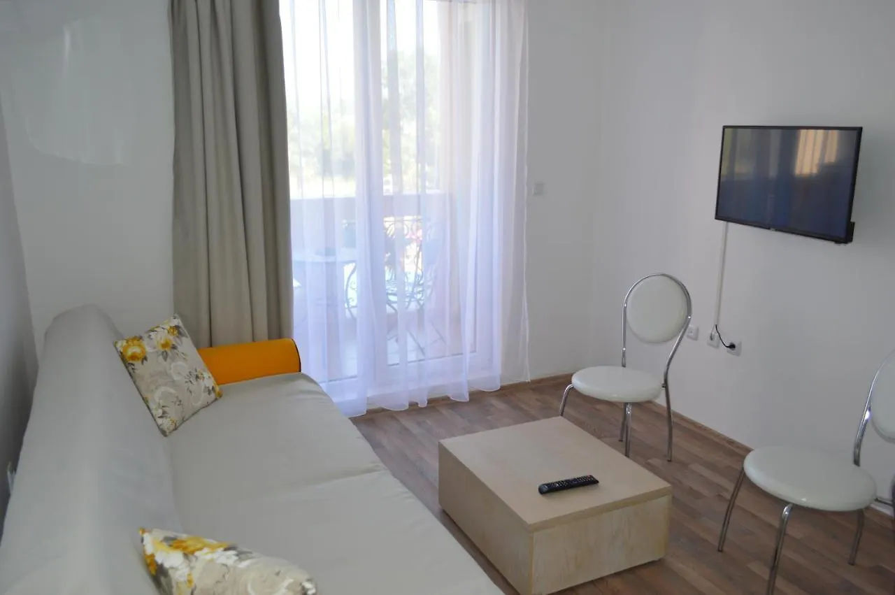 Gitea Saint Johan Apartments Σωζόπολη